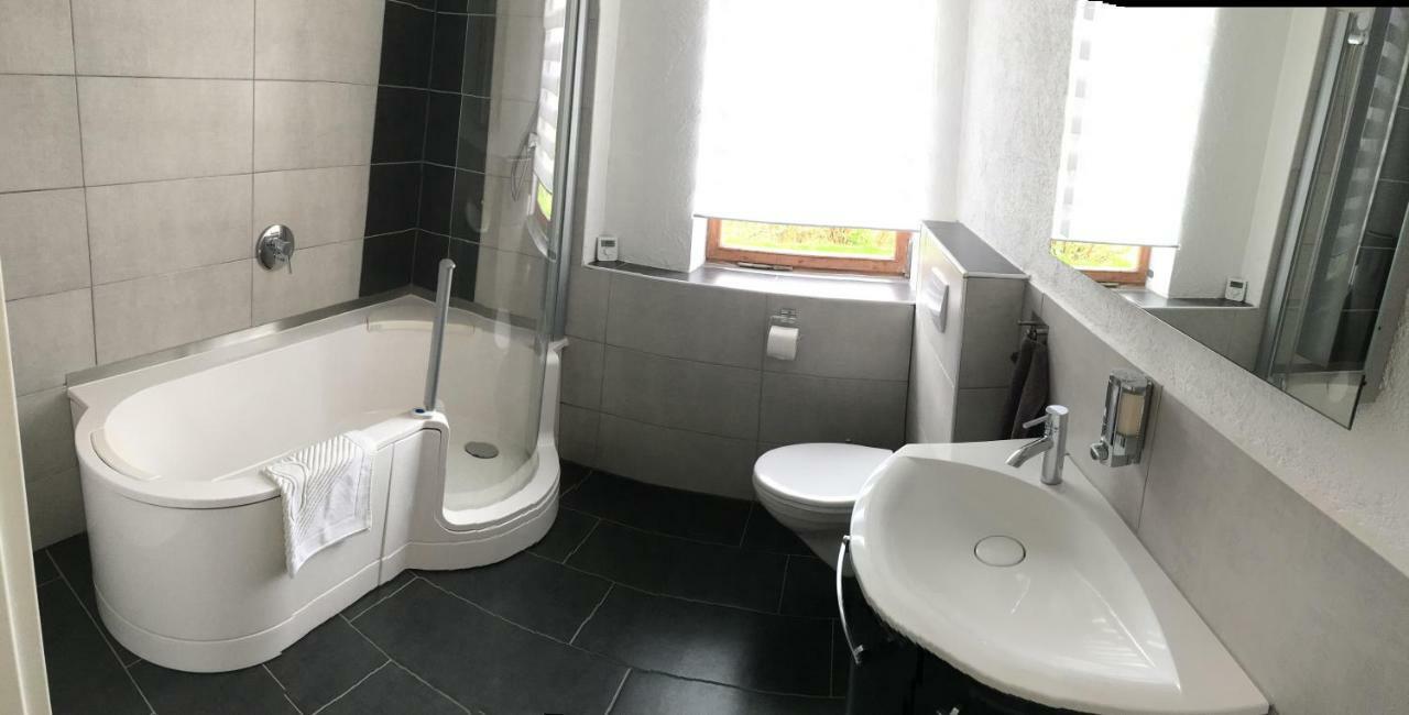 Ferienwohnung Zum Saaletalblick Наумбург Экстерьер фото